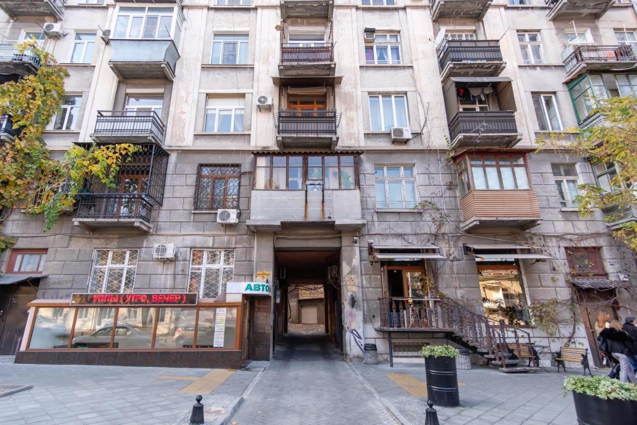 Studio Near Deribasovskaya Одеса Екстер'єр фото