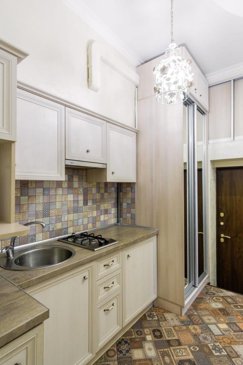 Studio Near Deribasovskaya Одеса Екстер'єр фото